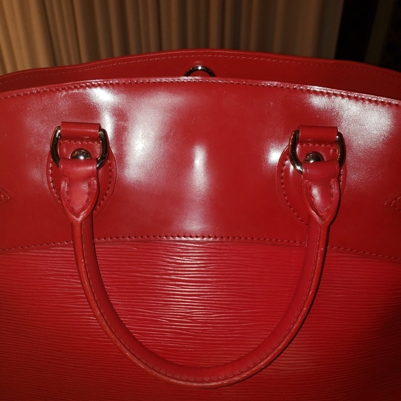 Sold - Picture 8 of 15